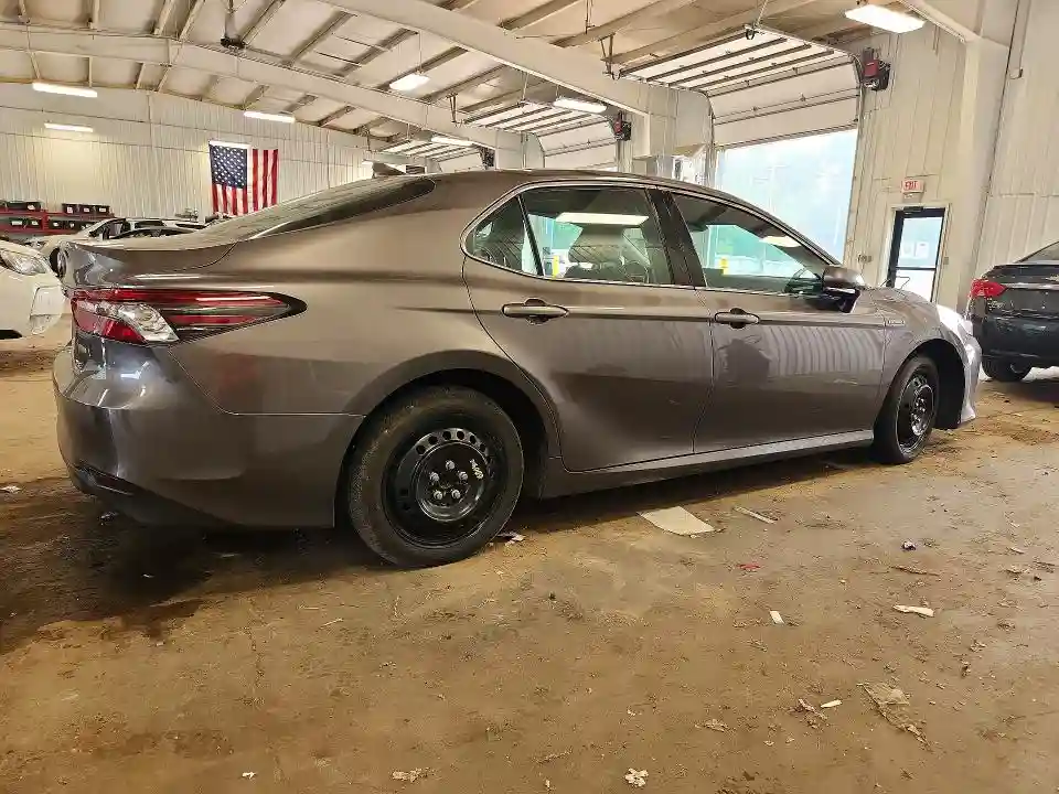 4T1F31AK7MU559921 2021 TOYOTA CAMRY-2
