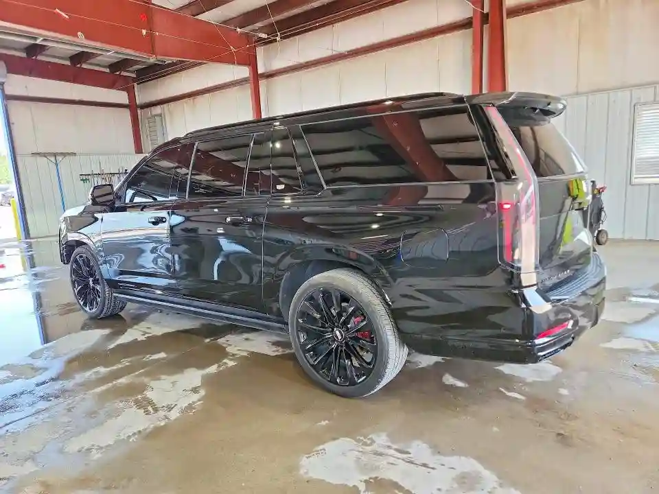 1GYS9RRL4SR331561 2025 CADILLAC ESCALADE-1