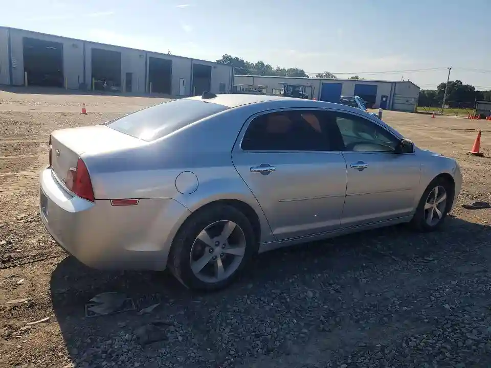 1G1ZD5EUXCF356972 2012 CHEVROLET MALIBU-2