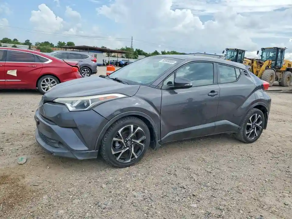 NMTKHMBX6JR007602 2018 TOYOTA C-HR-0