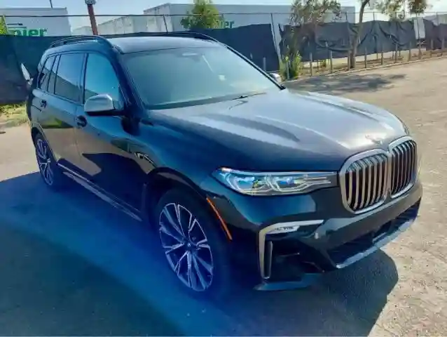 5UXCX6C02N9K13685 2022 BMW X7-0