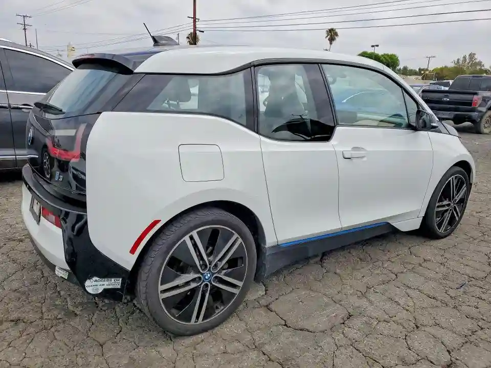 WBY1Z2C53GV556683 2016 BMW I SERIES-2