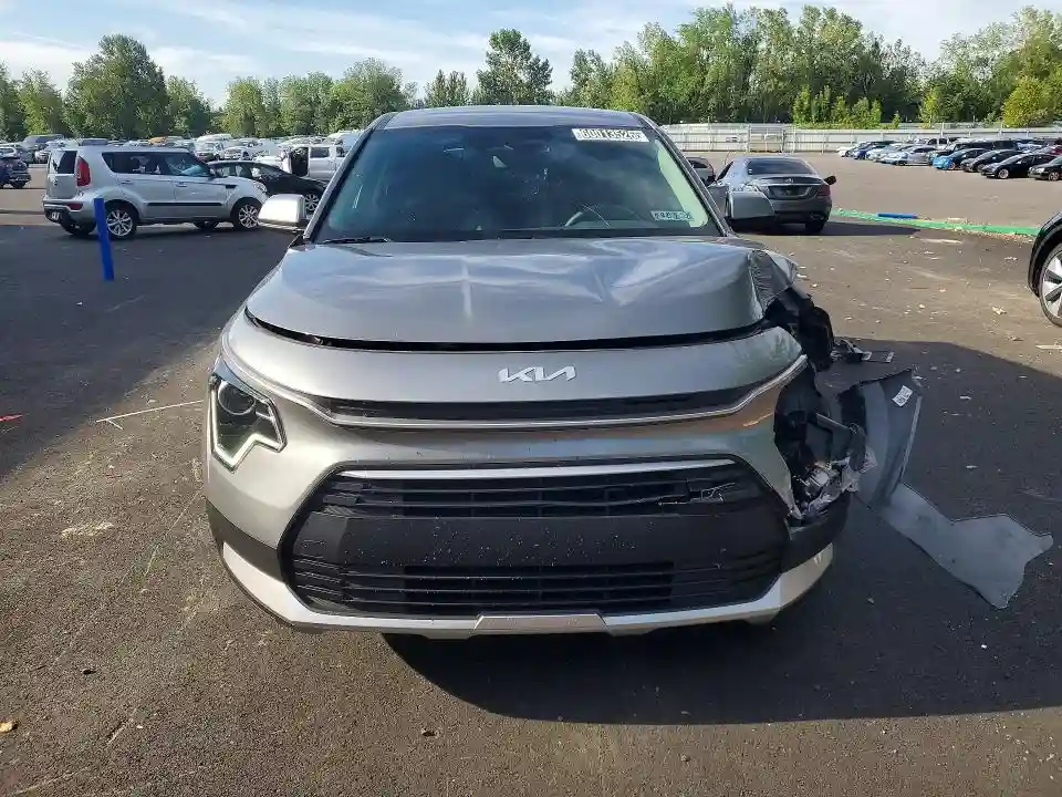 KNDCP3LE7T5337984 2026 KIA NIRO-4