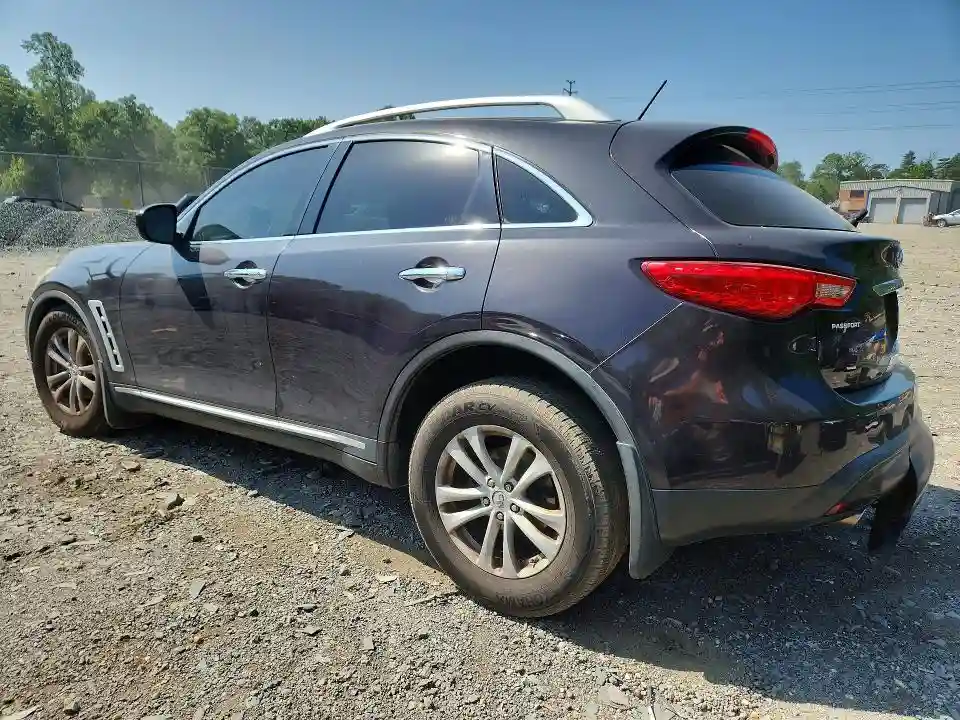 JN8AS1MW7AM856364 2010 INFINITI FX35-1