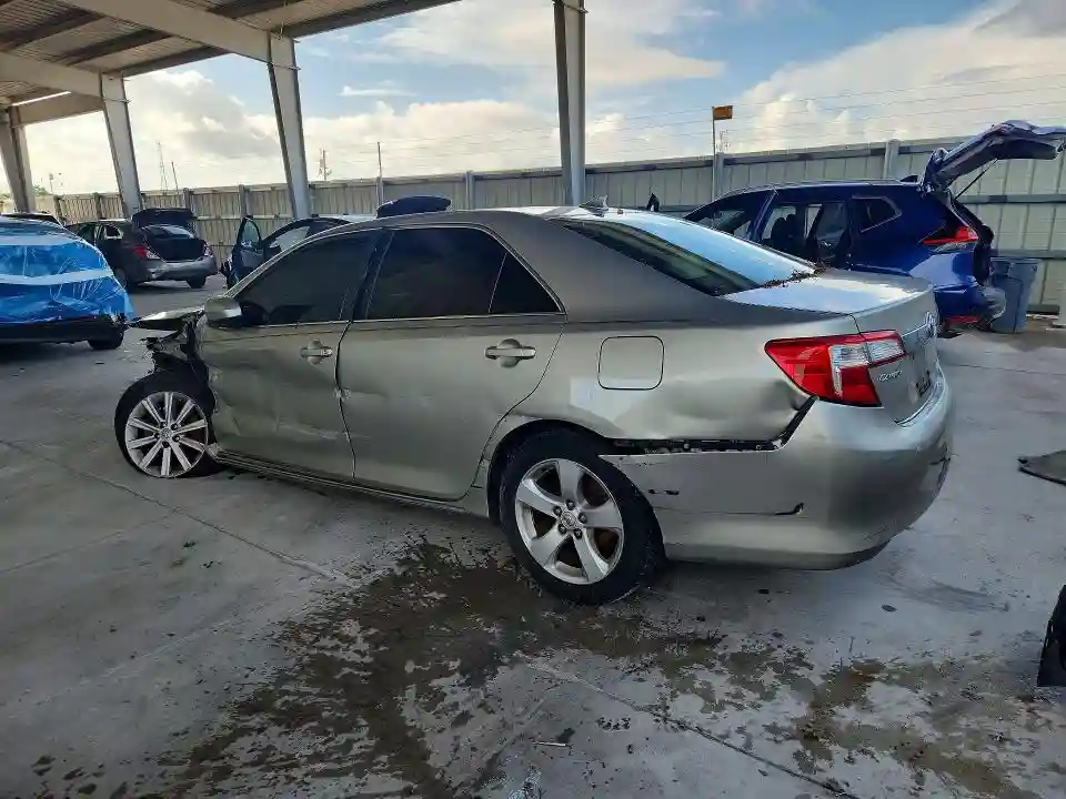 4T1BD1FK8DU077057 2013 TOYOTA CAMRY SOLA-1