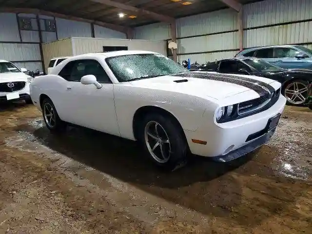 2B3CJ4DV1AH110397 2010 DODGE CHALLENGER-3