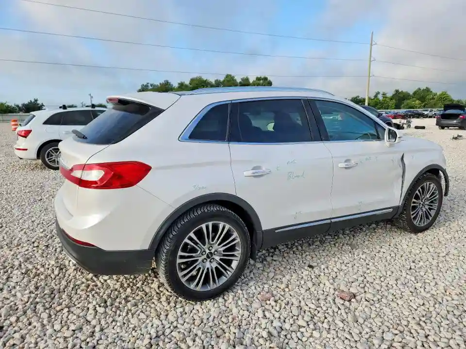 2LMPJ6LR7JBL23129 2018 LINCOLN MKX-2