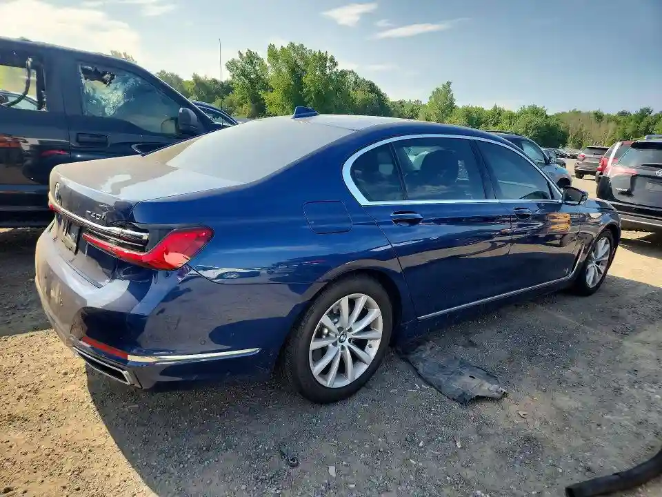 WBA7T4C0XNCK11394 2022 BMW 7 SERIES-2
