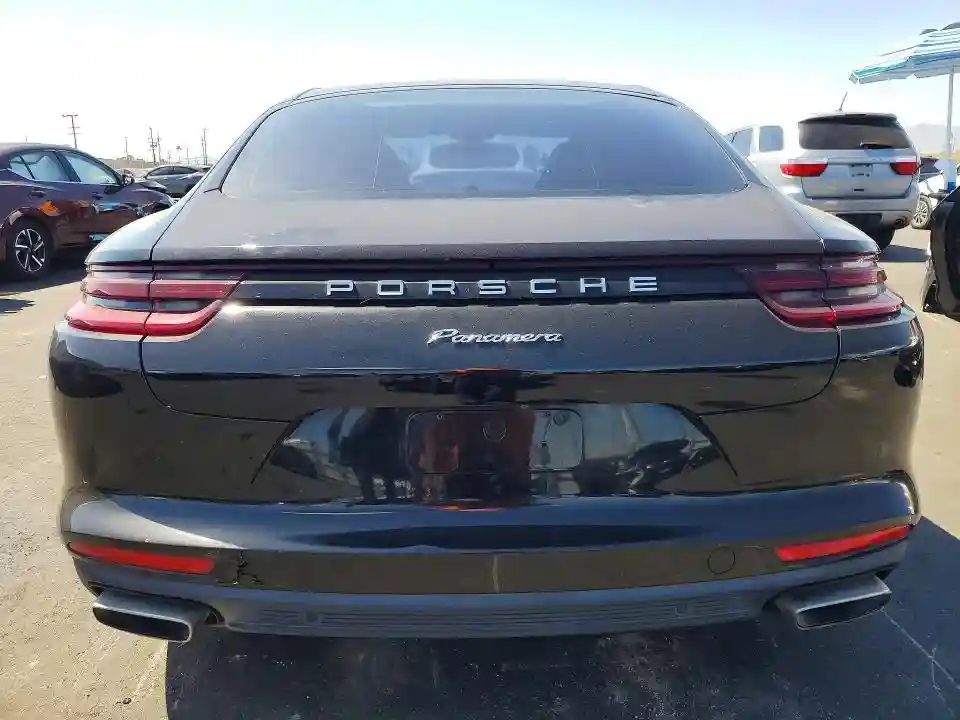 WP0AA2A71JL105056 2018 PORSCHE PANAMERA-5