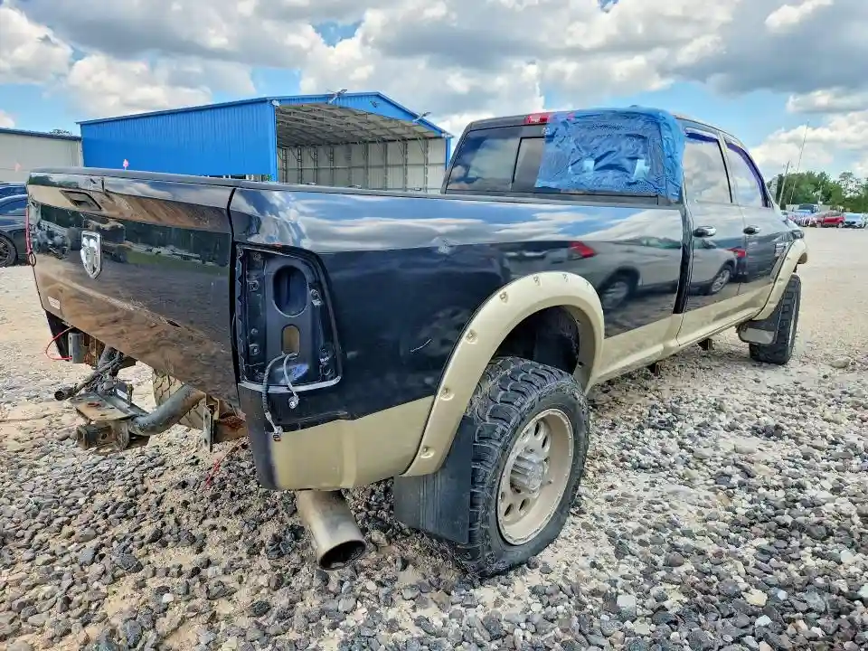 3D73Y3CL8BG520156 2011 DODGE RAM 3500-2