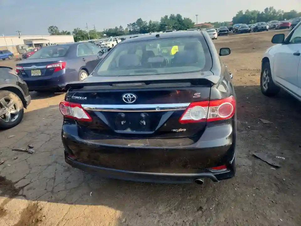 2T1BU4EE6BC615914 2011 TOYOTA COROLLA-5