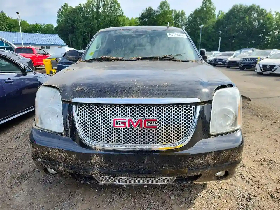 1GKS2EEF7CR297236 2012 GMC YUKON-4