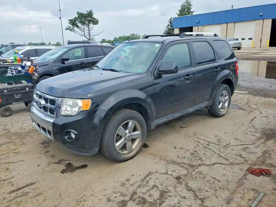 1FMCU0E70BKB45601 2011 FORD ESCAPE-0