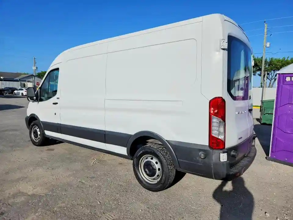 1FTNR2CG1FKB25022 2015 FORD TRANSIT-1