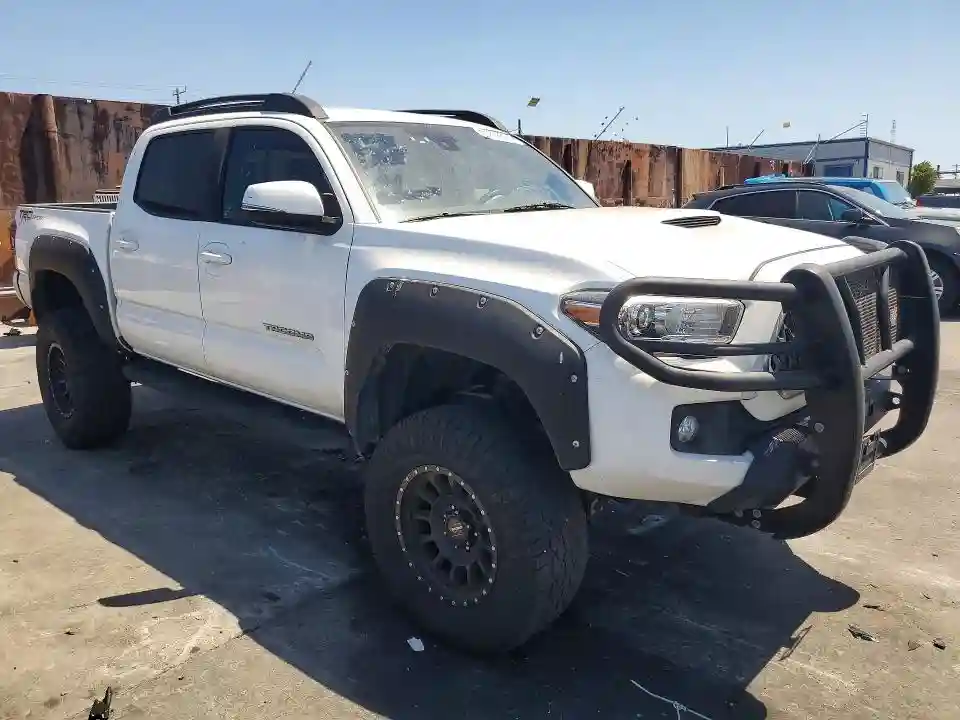 3TMAZ5CNXKM096878 2019 TOYOTA TACOMA TRD-3