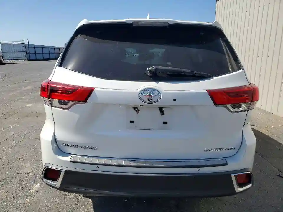 5TDDZRFH3KS923257 2019 TOYOTA HIGHLANDER-5