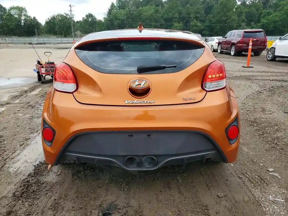 KMHTC6AE1GU302736 2016 HYUNDAI VELOSTER-5