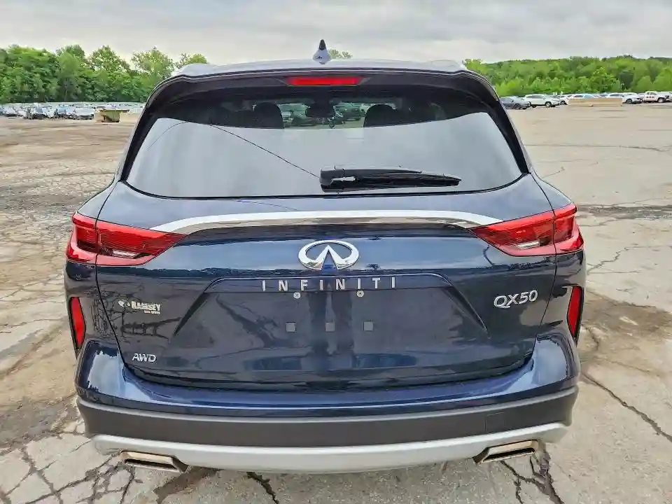 3PCAJ5M31KF137584 2019 INFINITI QX50-5