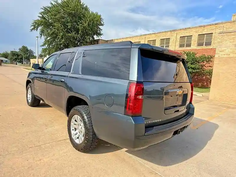 1GNSKHKC6KR275841 2019 CHEVROLET SUBURBAN-2