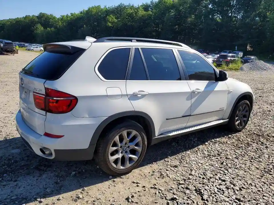 5UXZV4C56D0G57156 2013 BMW X5-2