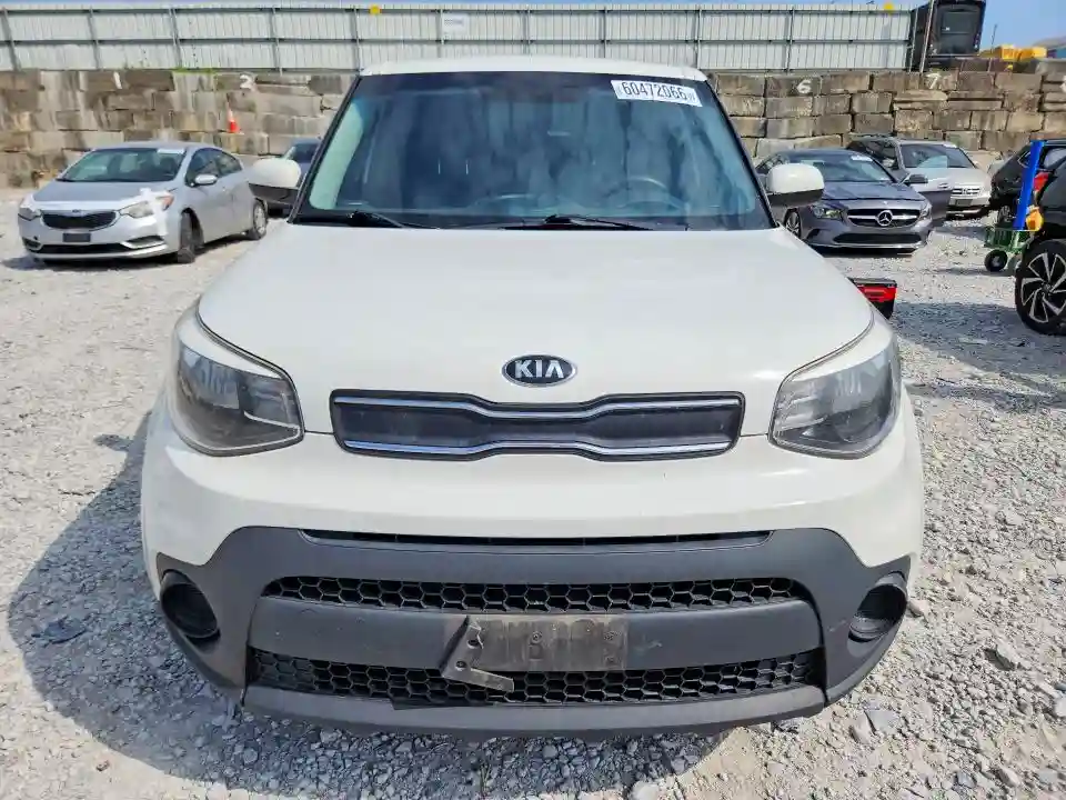 KNDJN2A27H7428541 2017 KIA SOUL-4