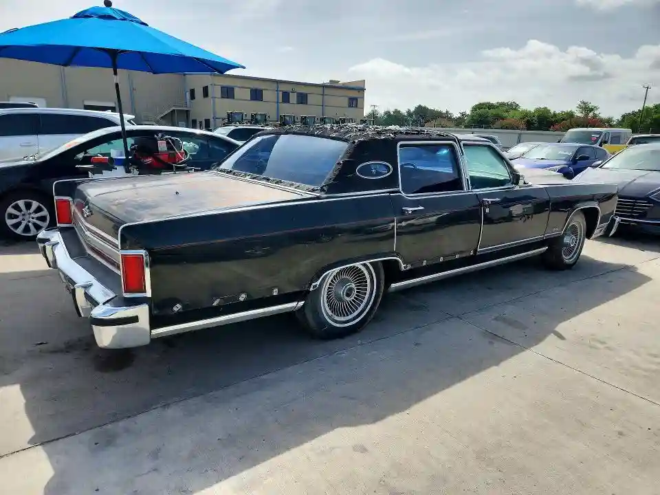 9Y82S678727 1979 LINCOLN CONTINENTL-2