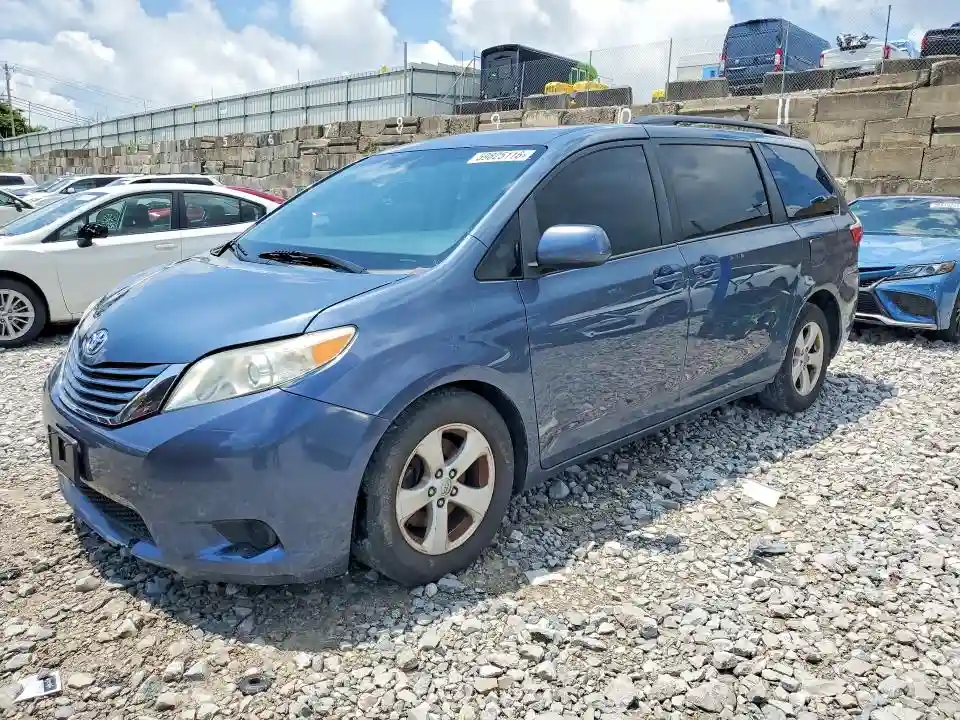 5TDKK3DC9FS561764 2015 TOYOTA SIENNA-0