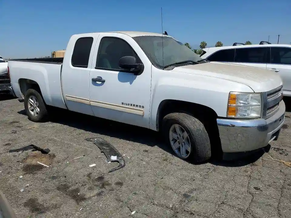 1GCRCSEA5DZ245860 2013 CHEVROLET SILVERADO-3