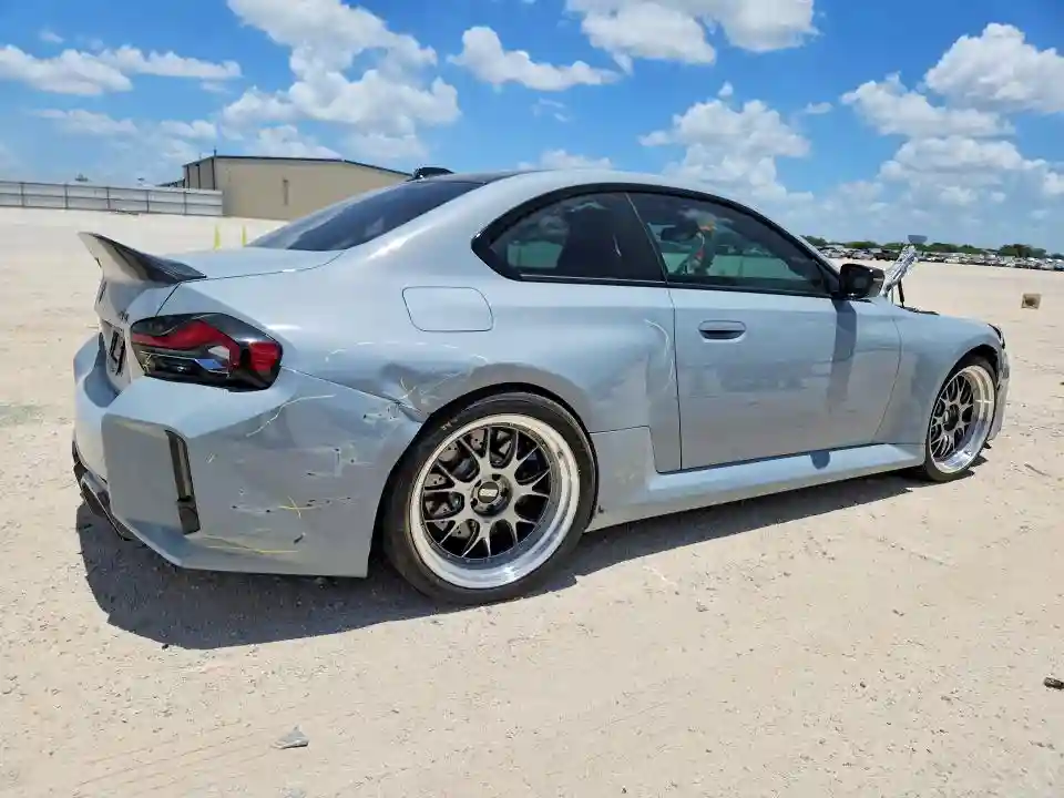 3MF13DM03R8E06285 2024 BMW M2-2