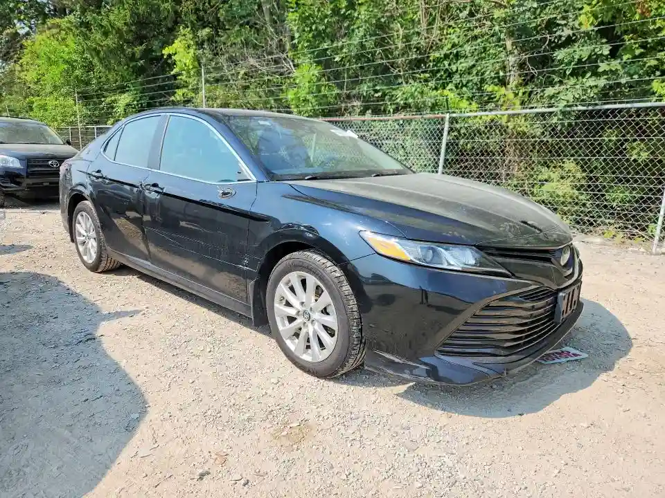4T1B11HK0KU176426 2019 TOYOTA CAMRY-3