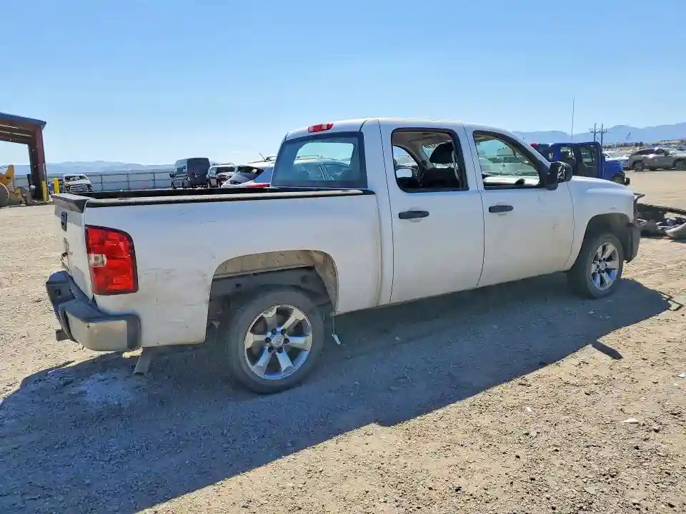 3GCPKPEA5BG357790 2011 CHEVROLET SILVERADO-2