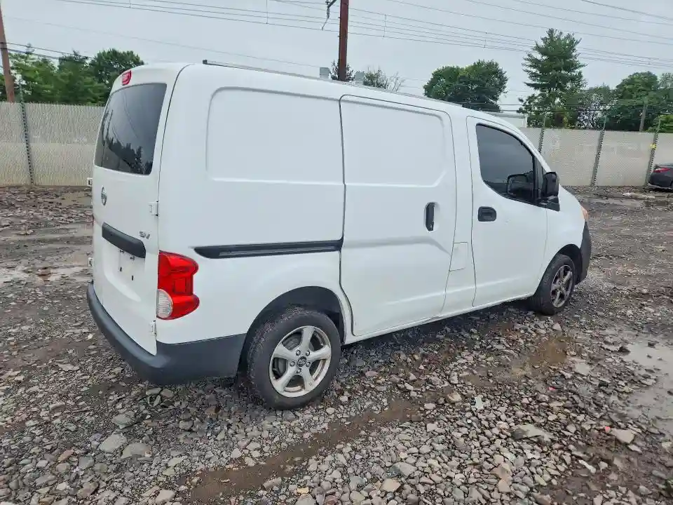 3N6CM0KNXEK693070 2014 NISSAN NV200 SV-2