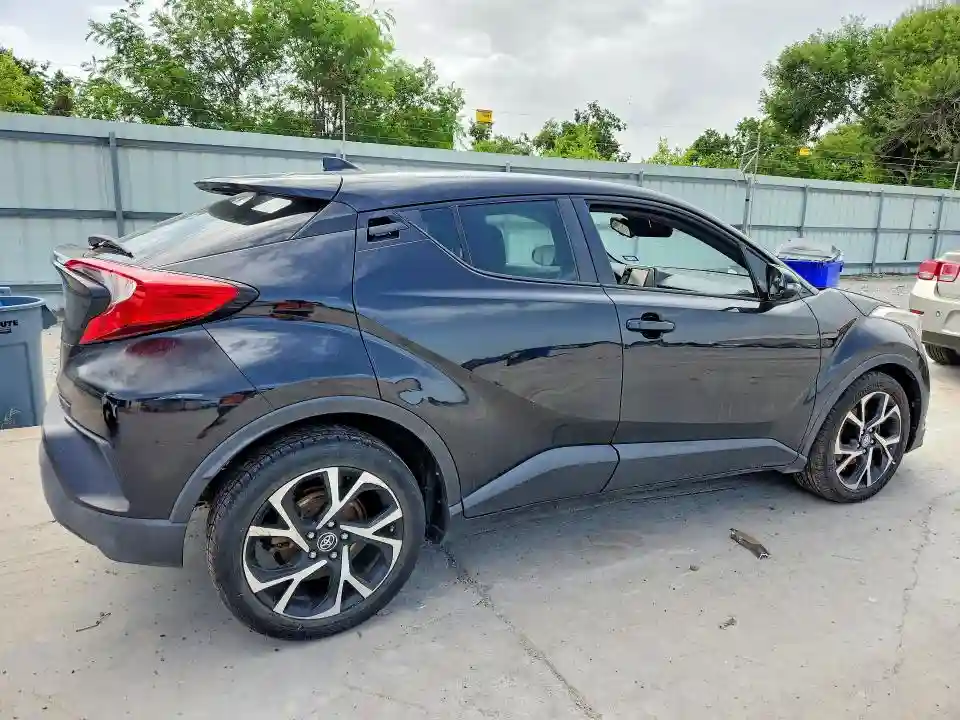 JTNKHMBX9J1007281 2018 TOYOTA C-HR-2