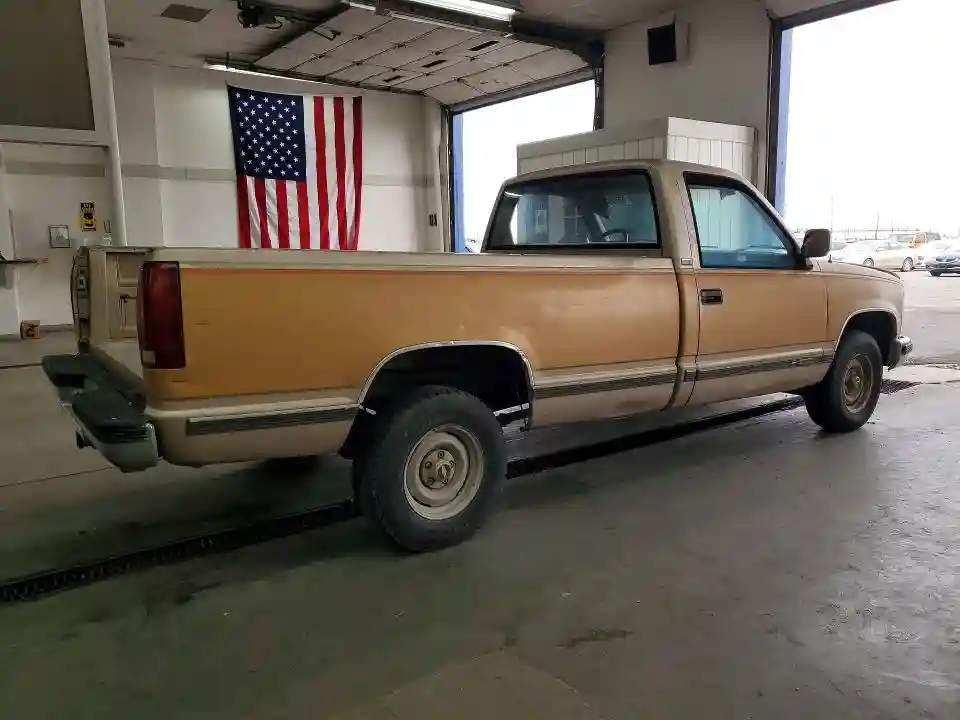 1GCDC14K6KE252366 1989 CHEVROLET GMT-2