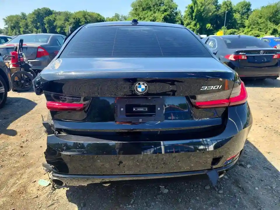 3MW69FF09R8E87323 2024 BMW 3 SERIES-5