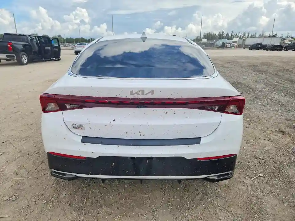 5XXG14J27NG118541 2022 KIA K5-5