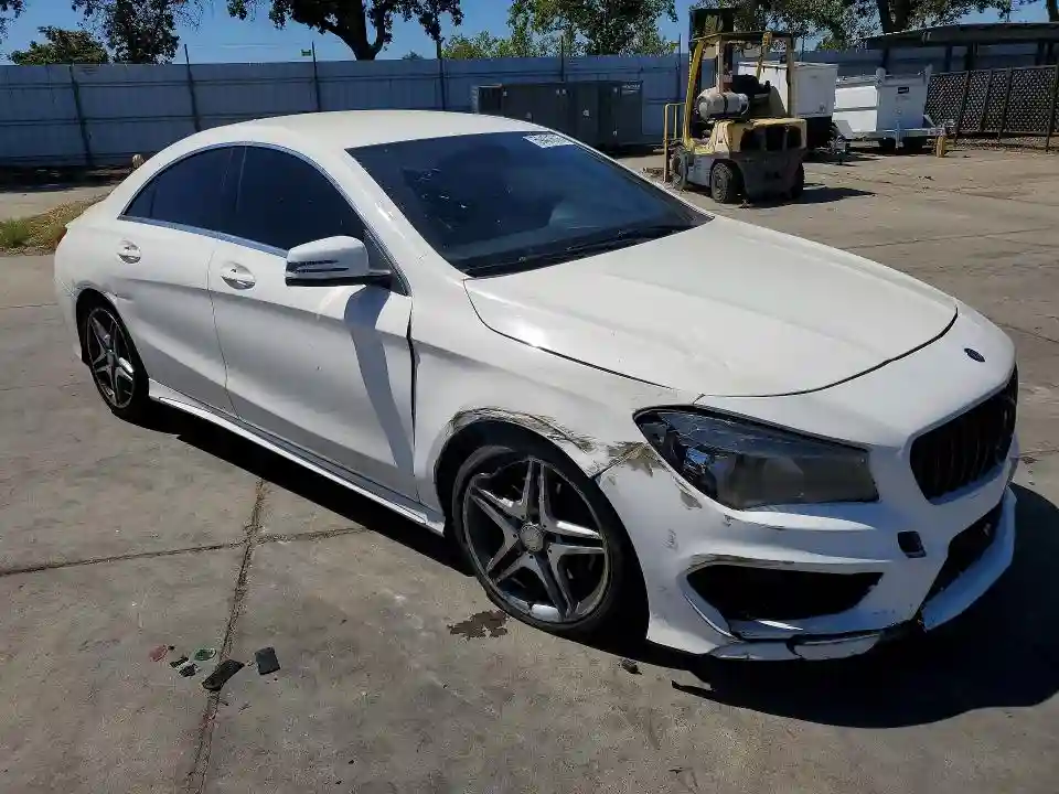 WDDSJ4EB6EN109375 2014 MERCEDES-BENZ CLA-CLASS-3