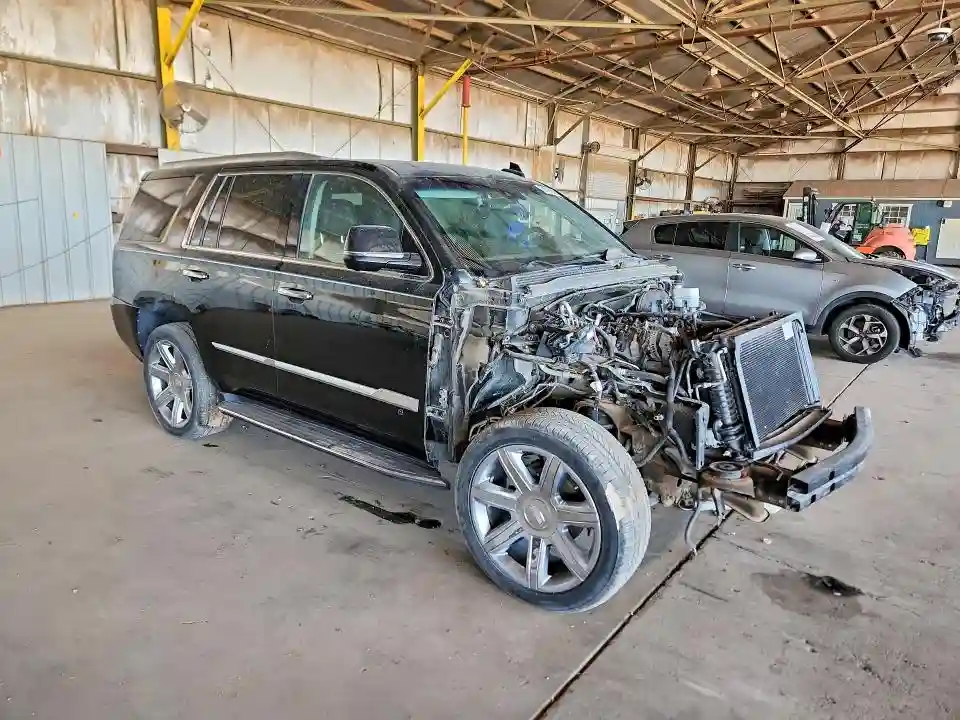 1GYS3BKJ2KR104063 2019 CADILLAC ESCALADE-3