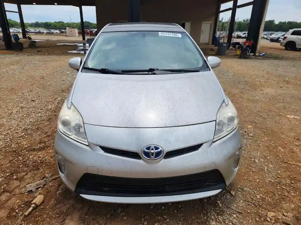 JTDKN3DU0E1841777 2014 TOYOTA PRIUS-4