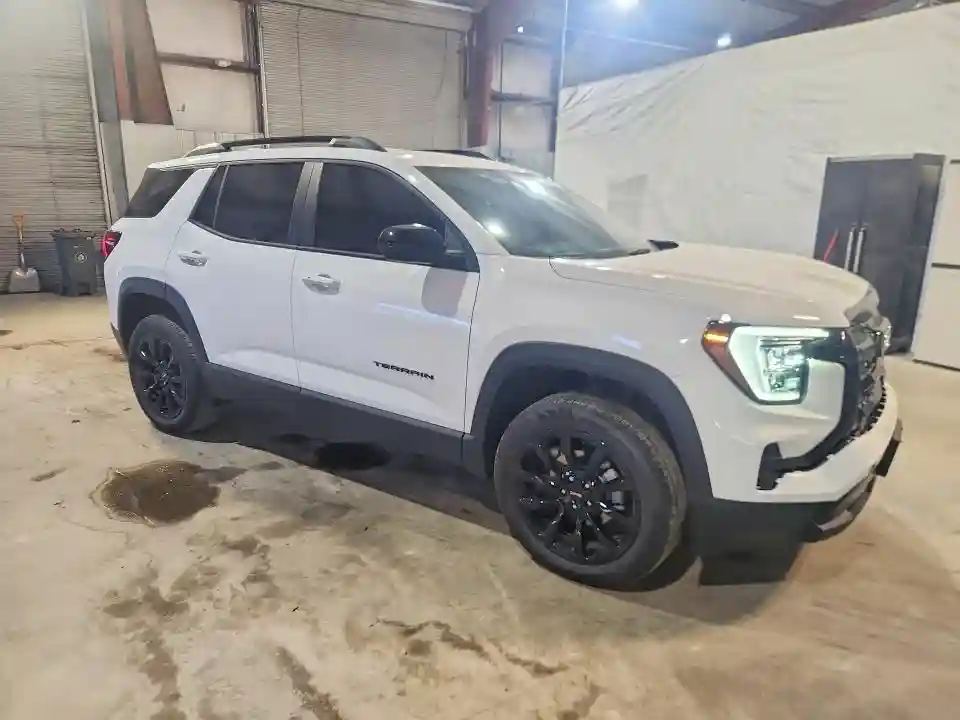 3GKALUEG7TL486021 2026 GMC TERRAIN-3