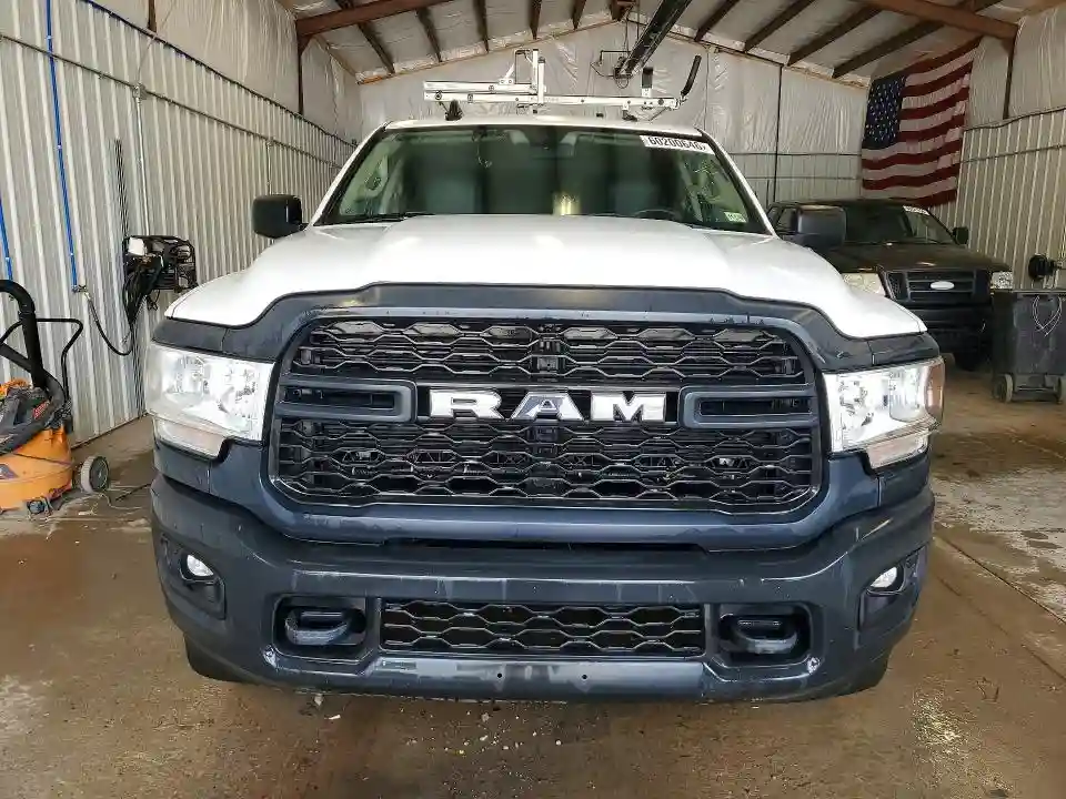 3C6UR5HJ3KG604147 2019 RAM 2500-4