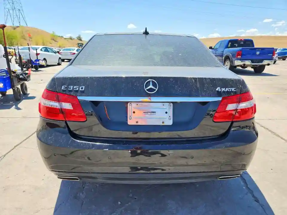 WDDHF8HB6BA301851 2011 MERCEDES-BENZ E-CLASS-5