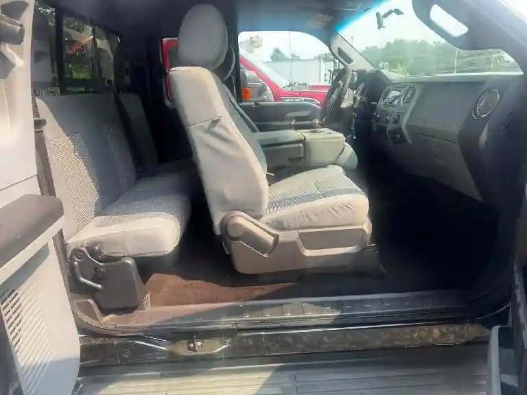 1FT8X3BT9FEC86109 2015 FORD F350-4