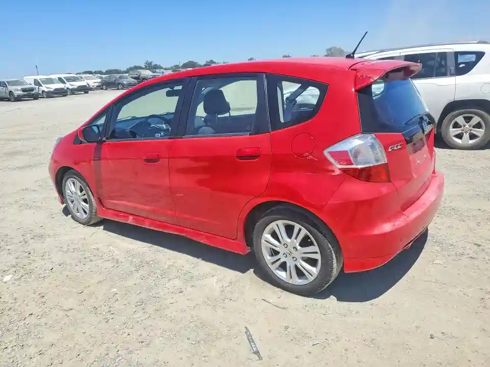 JHMGE8H58BC011827 2011 HONDA FIT-1