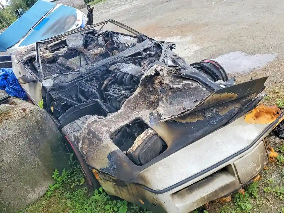 1G1YY3180J5120699 1988 CHEVROLET CORVETTE-3