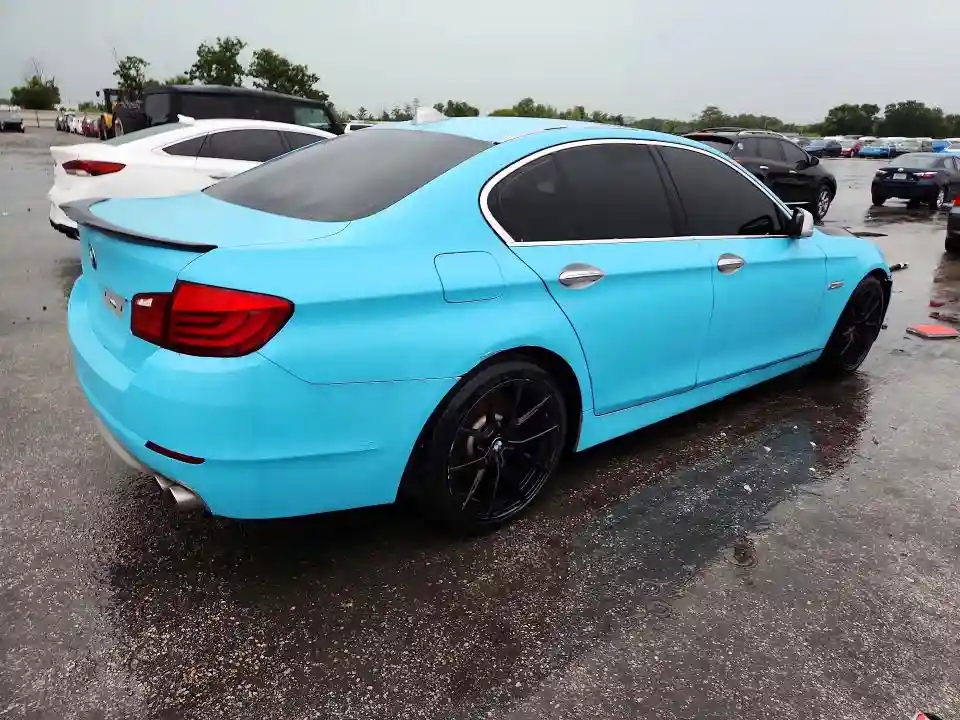 WBAFR9C53BC757470 2011 BMW 5 SERIES-2