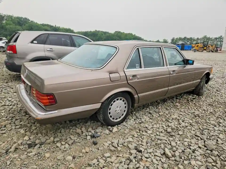 WDBCA39D8HA347176 1987 MERCEDES-BENZ 560-CLASS-2
