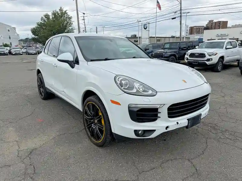 WP1AA2A21JKA02261 2018 PORSCHE CAYENNE-0