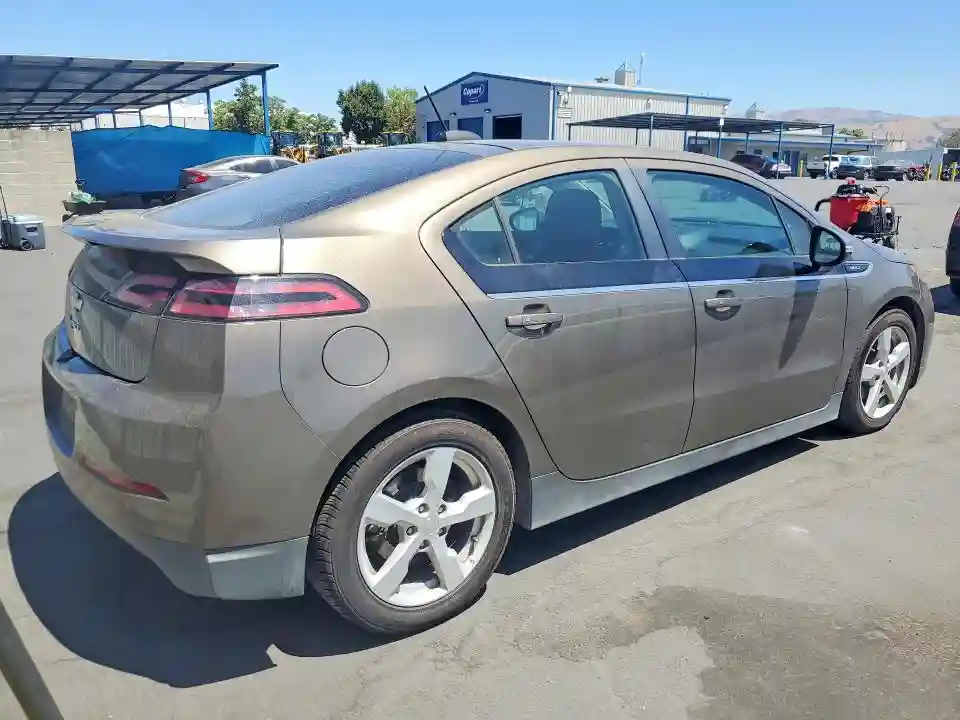 1G1RD6E4XFU117976 2015 CHEVROLET VOLT-2