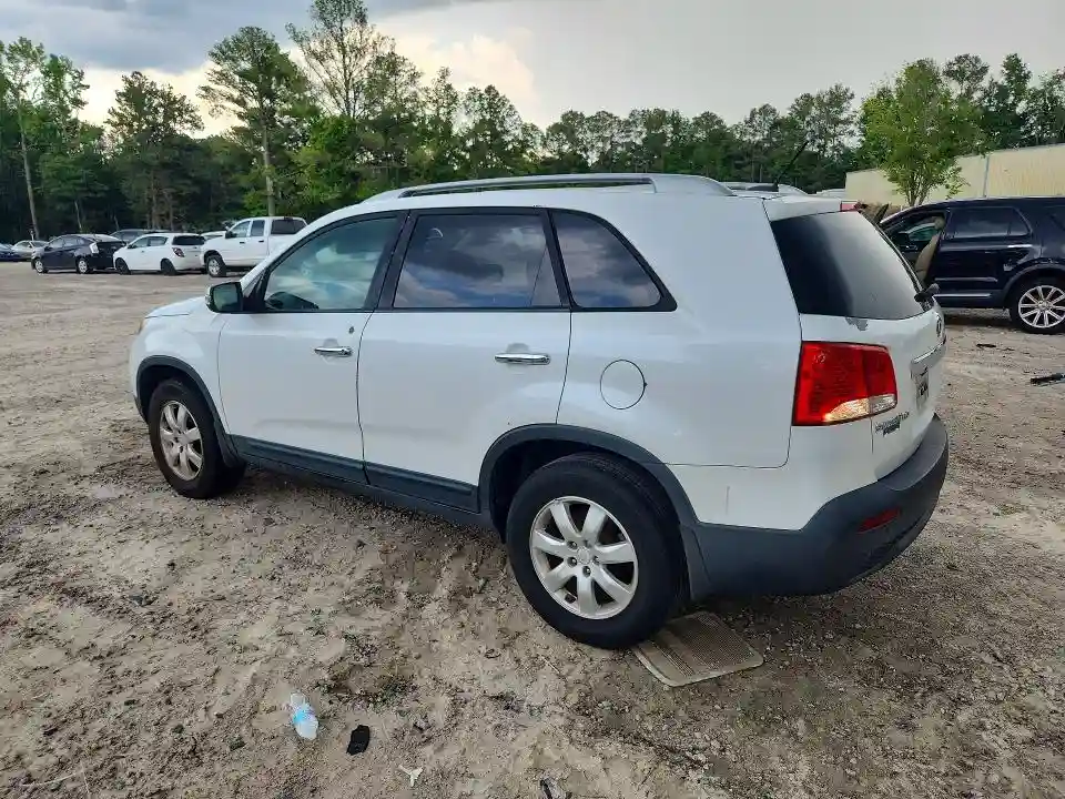5XYKT3A13BG150173 2011 KIA SORENTO-1